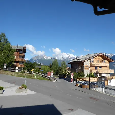 Apartment Chant Du Torrent: 12 Pers. Ideal Pour Les Familles *